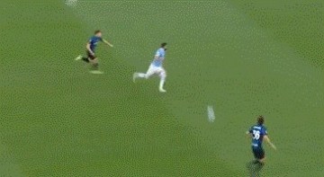 亚博体育平台-【意甲】反超球爆冲突 国米半小时丢3球1比3拉齐奥