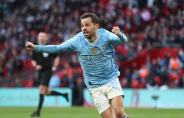 亚博体育官网-杰克逊“思考人生”放生曼城，瓜迪奥拉赢球炮轰赛程